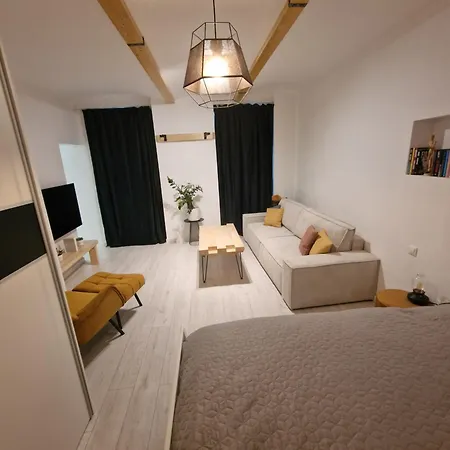 Cozy Basement - Self Check In Апартаменты