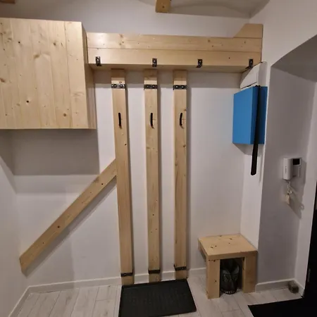 Апартаменты Cozy Basement - Self Check In