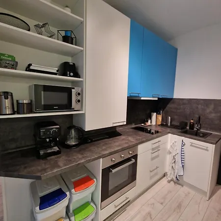 Cozy Basement - Self Check In Апартаменты *
